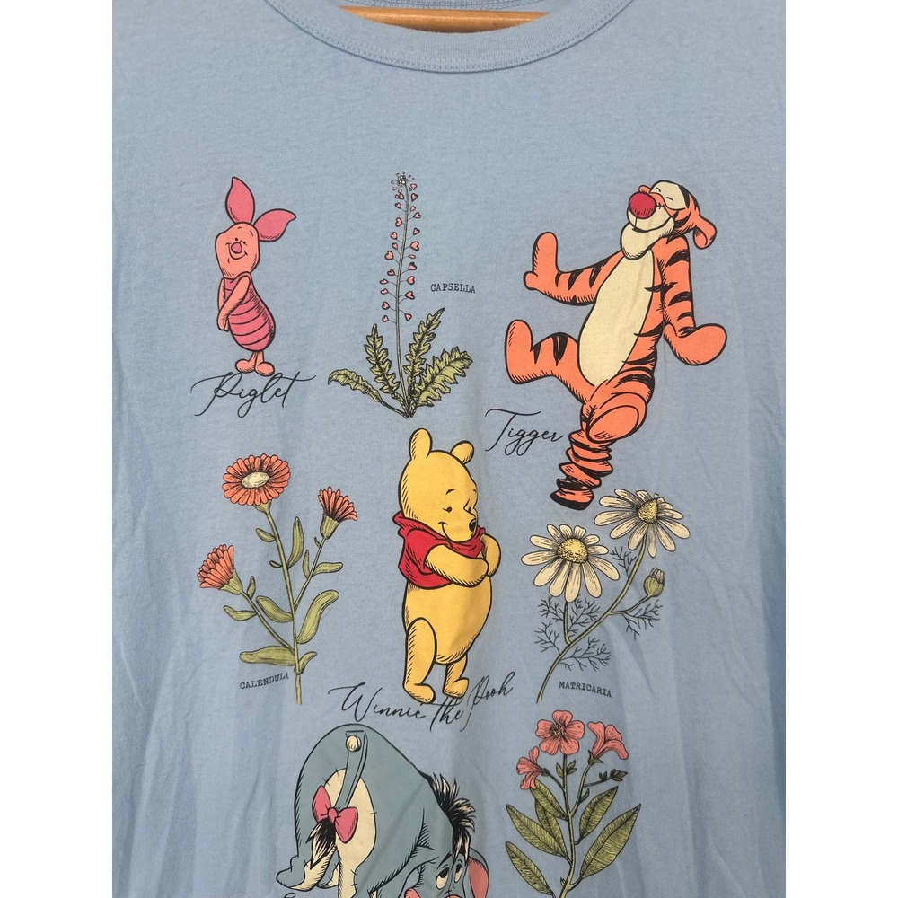 Disney Winnie the Pooh T-Shirt Women M Blue Graphic Characters Floral Botanical - Picture 2 of 6